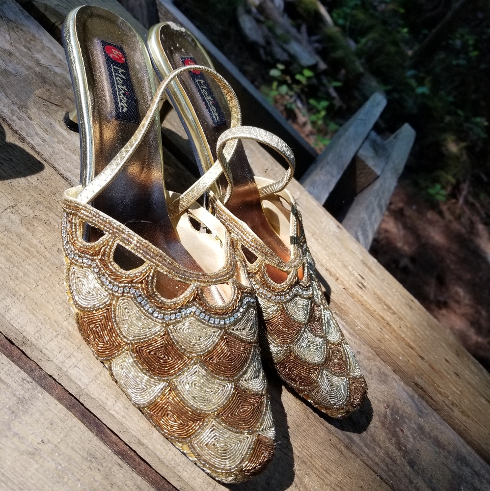 Size 9 BL Motion High Heels Shoes Gold Chrome Beads Embroidered Magic Slippers